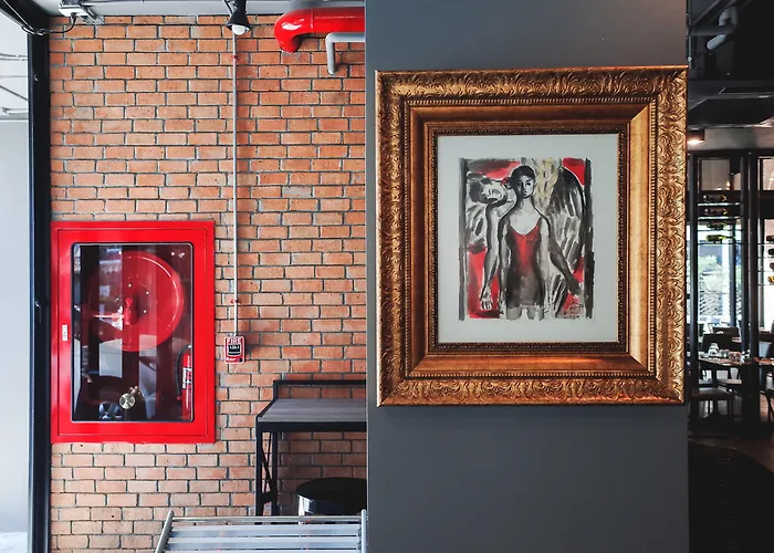 Art Mai Gallery Nimman Hotel Chiang Mai