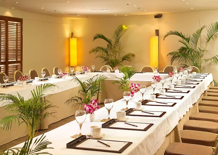 Radisson Blu Dhaka Water Garden Hotel