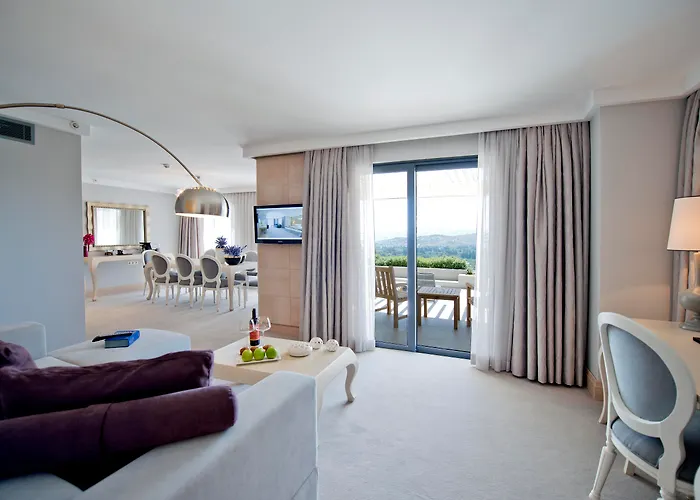 Ramada Resort By Wyndham Bodrum Bitez