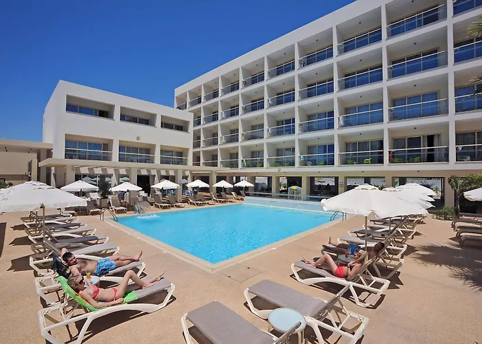 Nelia Gardens Hotel Ayia Napa