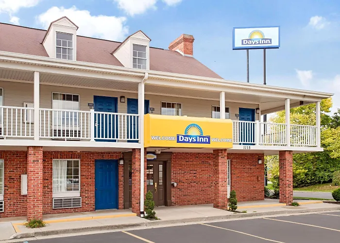 Days Inn By Wyndham Auburn