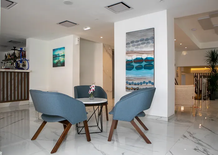 Best Western Plus Larco Hotel Larnaca
