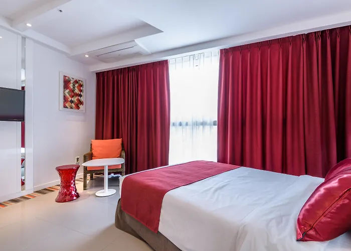 Aimi Jeju Beach Hotel Hamdeok W