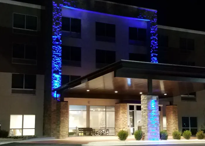 Holiday Inn Express Hotel & Suites Decatur