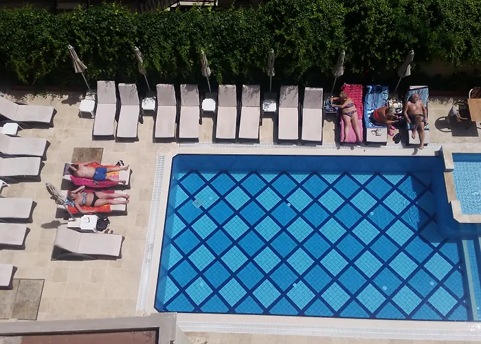 Ecem Apart Hotel İçmeler
