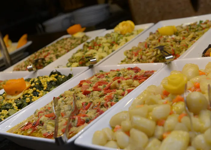 Karaca Hotel İzmir