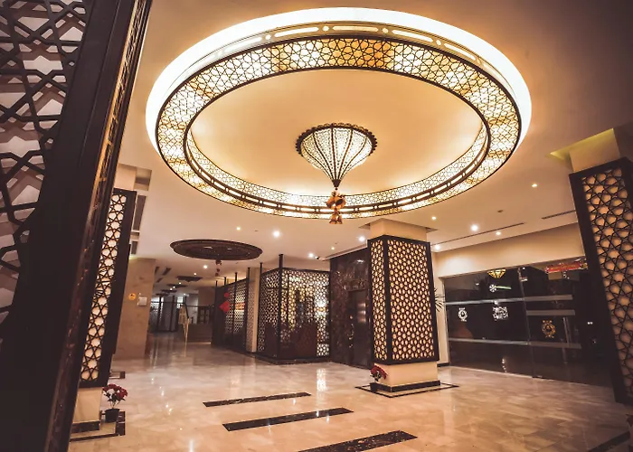 Royal Star Beach Resort Gurdaka