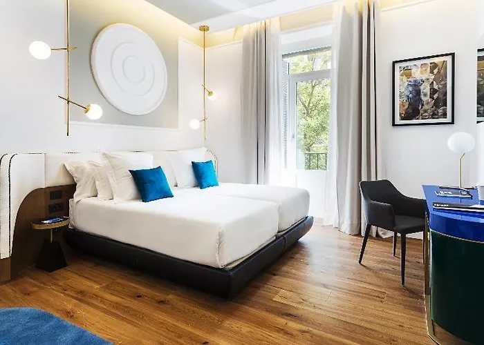 One Shot Fortuny Madrid