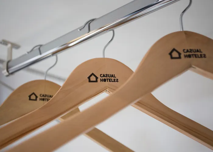 Casual Del Mar Malaga Otel