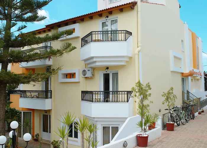 W Suites By Estia Ex Camelot Stalida