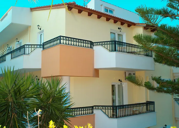 W Suites By Estia Ex Camelot Stalida