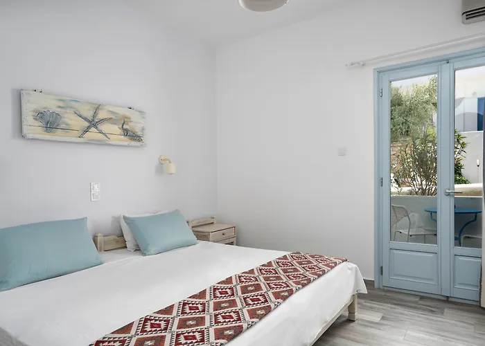 Hotel Iris Naousa 
