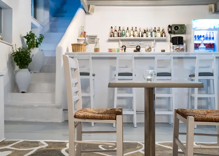 Hotel Iris Naousa 