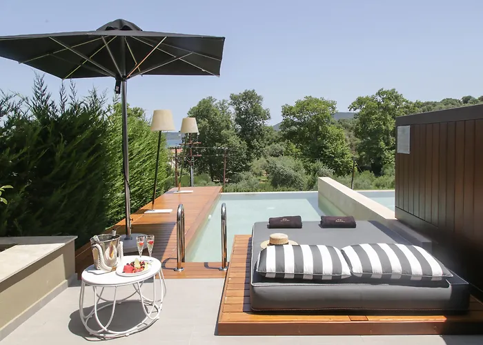 Avaton Luxury Beach Resort - Relais & Chateaux Ouranoupoli