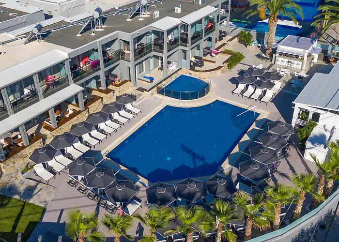 Dionysos Hotel & Suites Hanioti