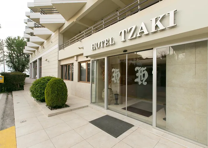Tzaki Hotel & Restaurant Patras