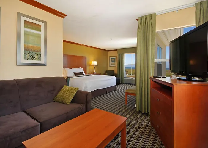 Best Western Plus Seawall Inn & Suites By The Beach Galveston