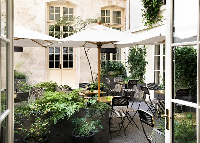Hotel D'Aubusson París