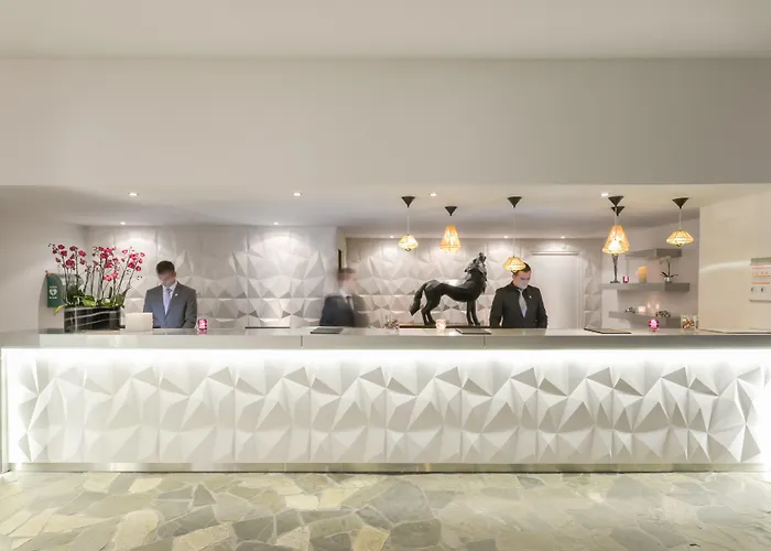 Experimental Chalet Val D'Isere