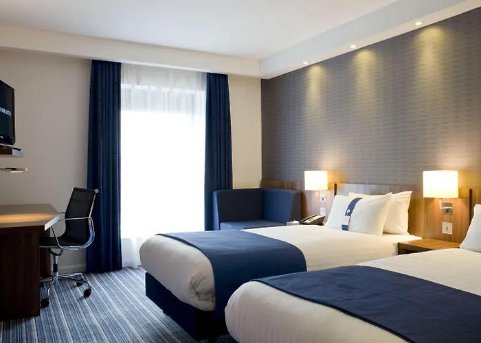 Holiday Inn Express Dunstable, An Ihg Hotel
