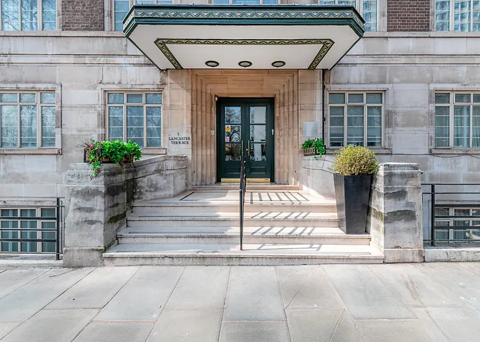 Fountain House Apartments - Hyde Park, London