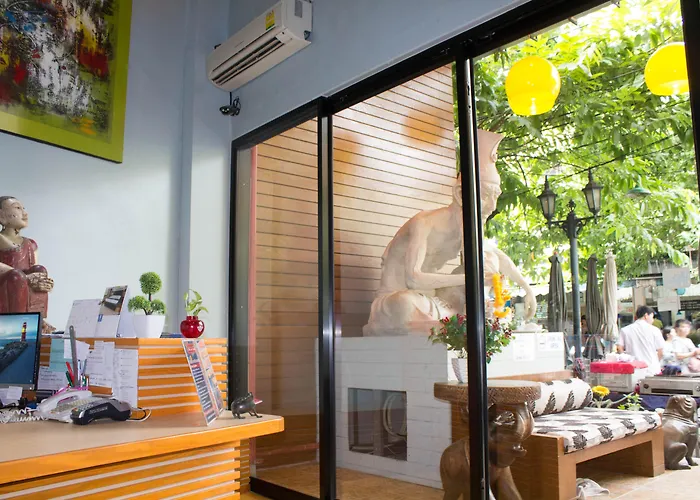 Villa Cha-Cha Khaosan Rambuttri Bangkok
