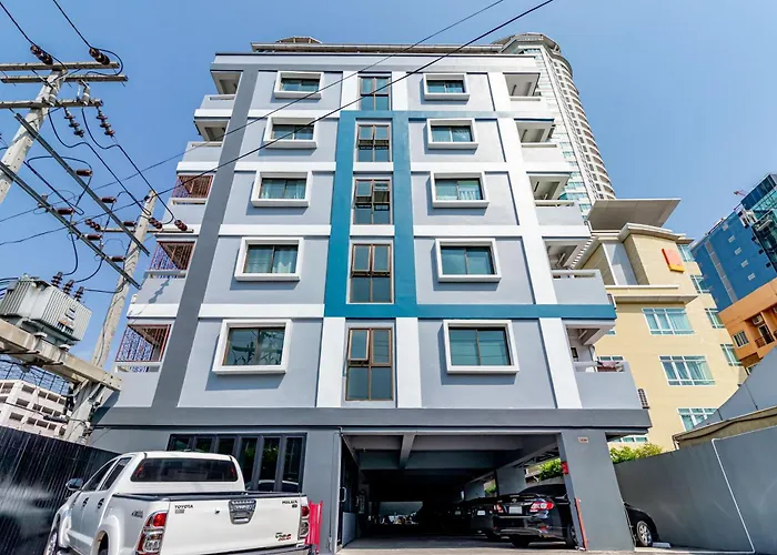 Living Naraa Place Bangkok
