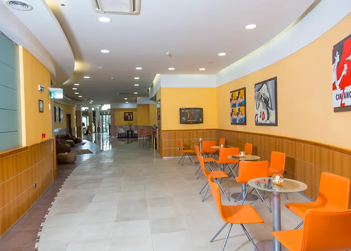 Hotel Futura Centro Congressi Naples