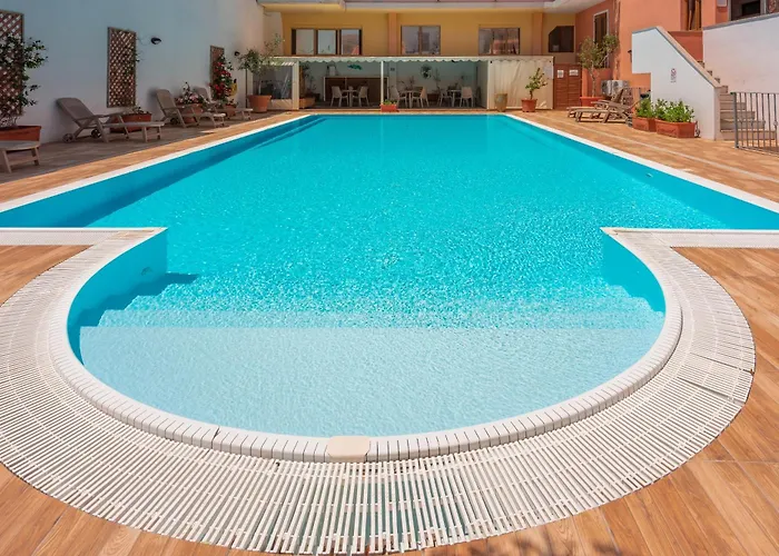 Cristal Blu Aparthotel Santa Teresa Gallura