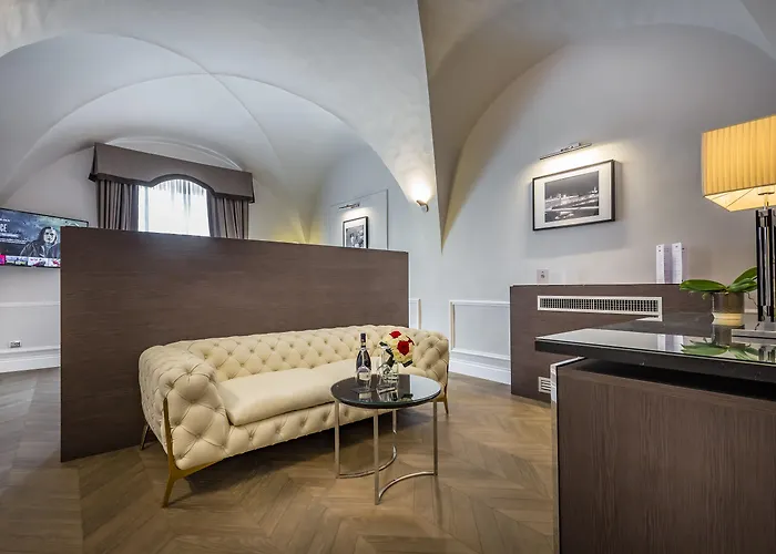 Palazzo Alfieri - Place Of Charme Floransa