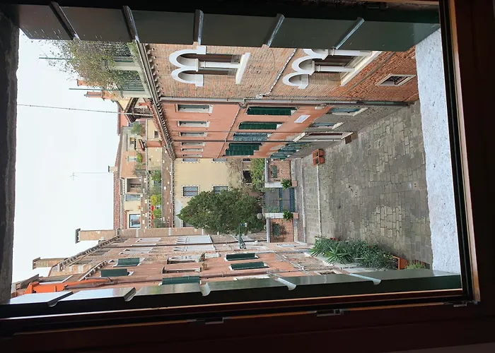B&B Fortuny Venise