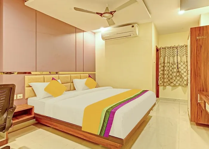 Itsy Hotels Sri Sai Grand Inn Vijayawada
