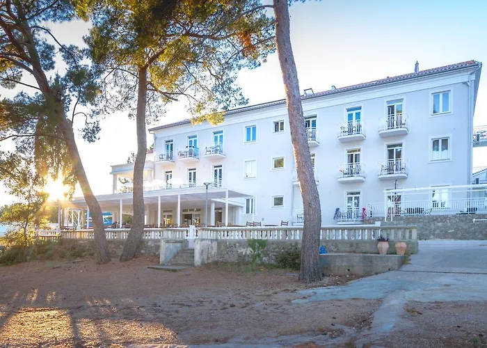 Hotel Bor Krk Town