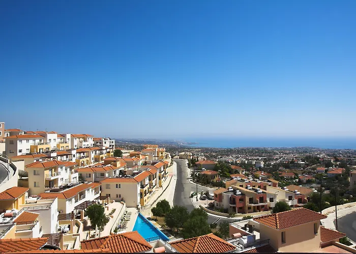 Club Coral View Resort Peyia