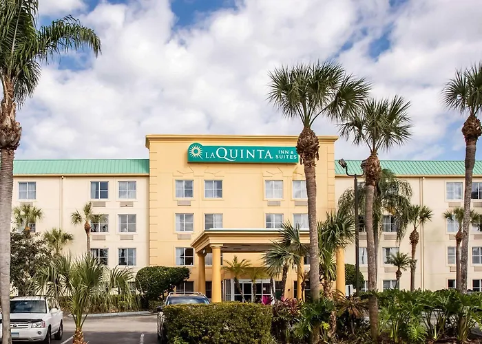 La Quinta By Wyndham Melbourne Viera Hotel