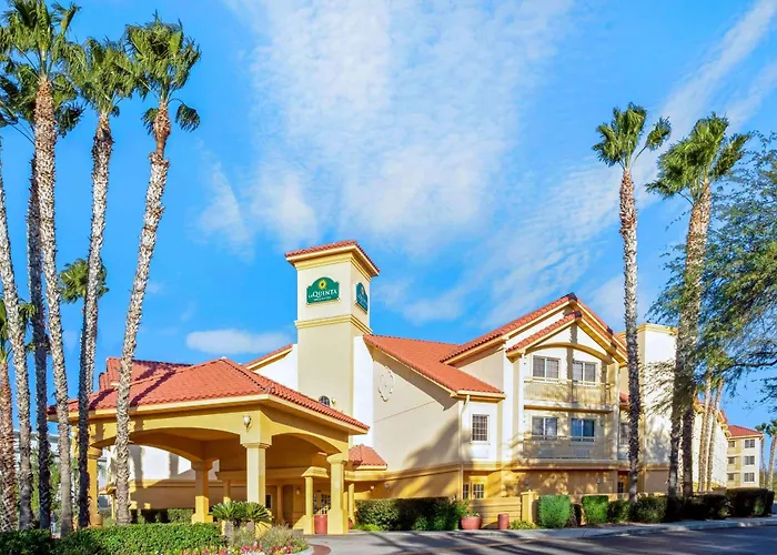 Hotel La Quinta By Wyndham Tucson Airport