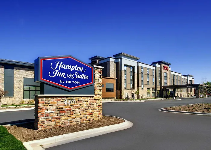 Hampton Inn & Suites Milwaukee West West Allis