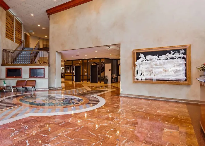 The Rushmore Hotel & Suites; BW Premier Collection Rapid Stadt