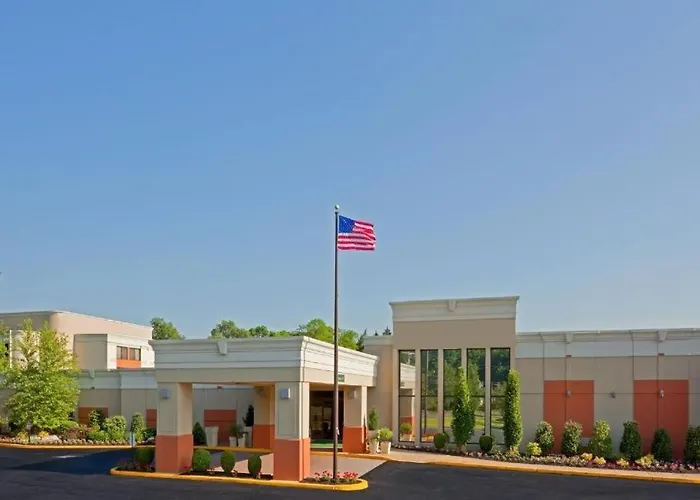 Armoni Inn & Suites Orangeburg