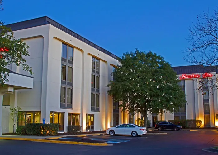 Hampton Inn Norfolk/Chesapeake - Greenbrier Area