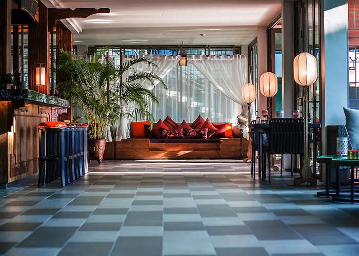 Atease Phuket Patong Hotel