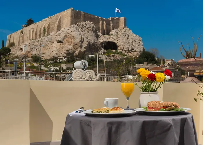 Home & Poetry Atenas
