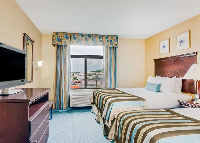 Wingate By Wyndham - York Hotel