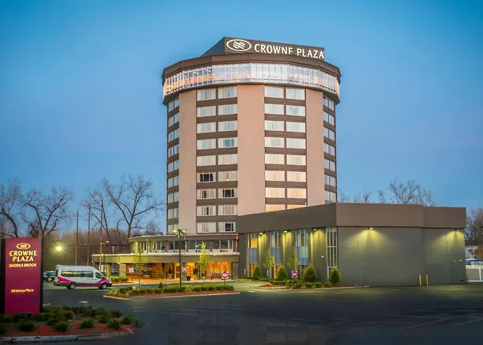 Crowne Plaza Saddle Brook By Ihg Hotel