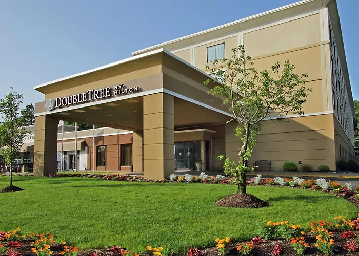 Doubletree By Hilton Mahwah Hotel