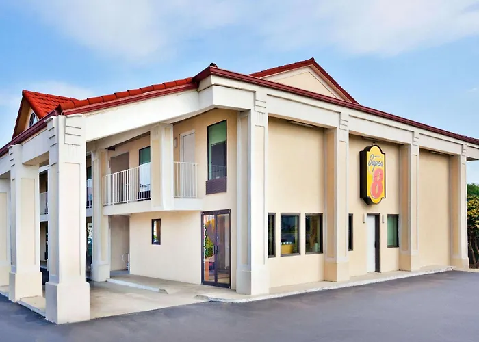 Super 8 By Wyndham Ringgold Chattanooga Area