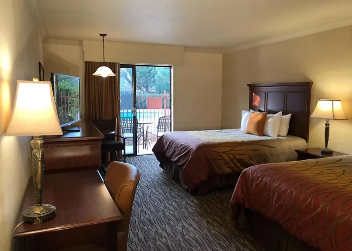 Best Western Plus Humboldt House Inn Garberville