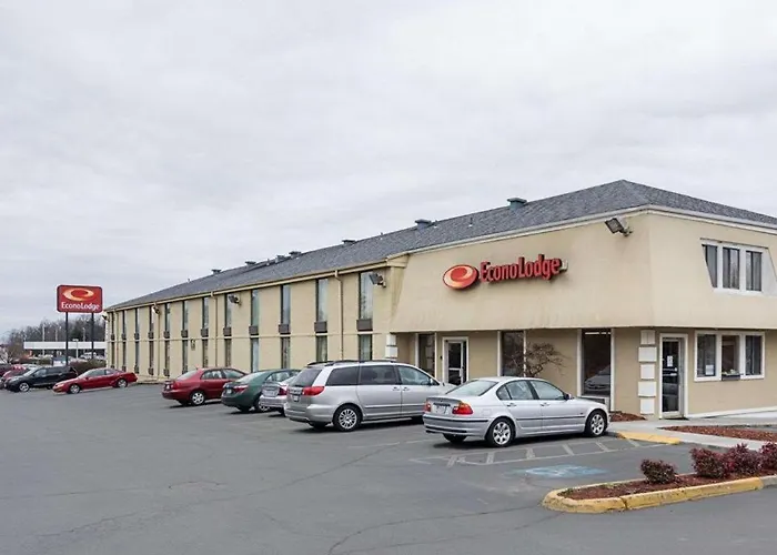 Econo Lodge Near Quantico Marine Base Dumfries