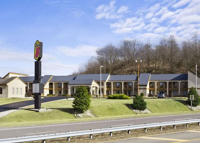 Super 8 By Wyndham Fort Chiswell Wytheville Area Max Meadows