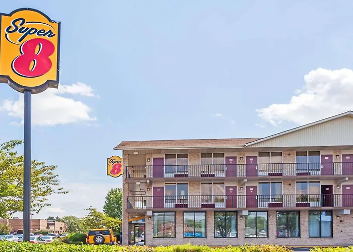 Super 8 By Wyndham Manassas Hotel